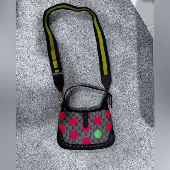 Gucci Geometric GG Supreme Canvas Jackie 1961 Small Studded Shoulder Bag - Picture 5 of 16